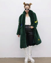 Appliques Letter Embroidery Hairy Shaggy Long Faux Fur Coat Women Lapel Faux Fur Long Coats Warm Outerwear