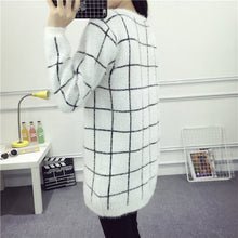 women-lady-long-knitted-cardigan-coat-heart-plaid-pattern-round-collar-jacket-warm-sweaters BBL