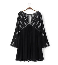 Bohemia Beach V neck Geometric Embroidery Dress Woman Flare Sleeve Blouse Camisa blusas Dress Black White color
