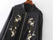 Harajuku Bird Plum Flower Embroidery Jacket Women Contrast color Floral Bomber Jacket Coat Pilots Outerwear Black