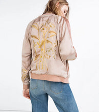 Harajuku Flower Embroidery Jacket Women Contrast color Sleeve Bomber Jacket Coat Pilots Couple Outerwear