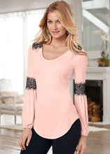Women's Scoop Neck Long Sleeved Patchwork Lace Bottoming Shirts Plus Size Casual Blusas LX050