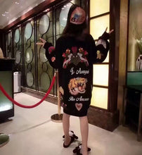 Retro Flower Tiger Embroidery Sweater Women Long Sleeve Mid Long Cardigan Knitwear Jumper kleding jerseis mujer femme
