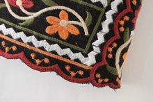 Sexy Package Hips Flower Embroidery Skirt Women BOHO Contrast color Black mini short Skirts Femme