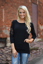 Women's Lace Cutout Women Shirts Long-sleeved Plus Size Casual Loose Blouse Shirts J4179