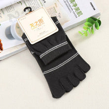 men-socks-middle-tube-stripe-five-finger-toe-breathable-socks BBL