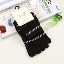 men-socks-middle-tube-stripe-five-finger-toe-breathable-socks BBL