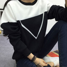 new-women-v-letter-pullover-sweatshirt-black-and-white-spell-color-patchwork-hoodies-tracksuit BBL