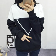 new-women-v-letter-pullover-sweatshirt-black-and-white-spell-color-patchwork-hoodies-tracksuit BBL