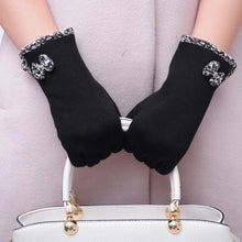 Amazing Candy Colors Lady Women Bowknot Screen Motorcycle Ski Snow Snowboard Warm Gloves Mittens