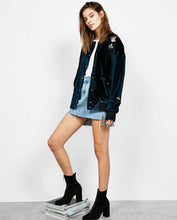 Appliques Flower Butterfly Embroidery Velvet Thin Padad Pilots Jacket Woman Velour Loose Bomber Jacket Coat Outerwear