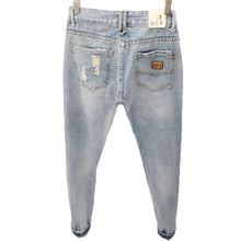 Button Up High Waist Jeans Ripped Hole Boyfriend Jeans For Women Stylish Loose Roll Up Denim Jeans Women