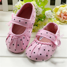 cute-baby-girls-boy-first-walkers-toddler-shoes-boots-multi-color-dot-bow-childrens-shoes-soft-sole-warm-shoe BBL