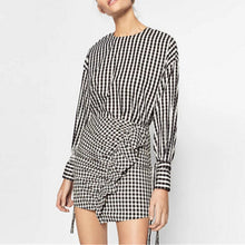 Irregular Ruffles On front Plaid Skirt Woman black white contrast color back zipper mini short Skirts Femme