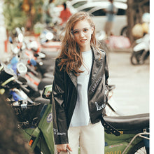 Harajuku Graffiti Letter print PU Faux Leather Jacket Women Bandageg Hem Zipper Slim Motorcycle Biker Coat Black Outerwear
