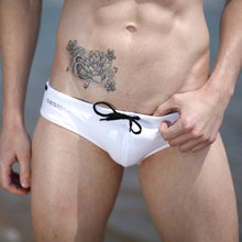 sexy-mens-classic-triangular-briefs-beach-slim-swimwear-underwear BBL