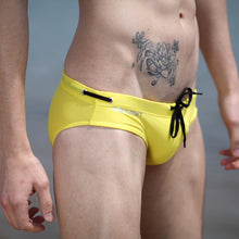 sexy-mens-classic-triangular-briefs-beach-slim-swimwear-underwear BBL