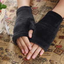 Women Girls Delicate Thick Warm Gloves Keyboard Leak Finger Gloves Fast Shipping