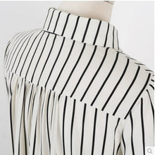 Elegant Long Sleeve Striped Blouse Shirt Women Turn Down Collar Button Up Blouses Plus Size Blusas Femininas
