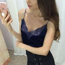 Style Women Velvet Tops Sexy Velvet Lace Patchwork Pink Blue Velvet Fabric Tanks Camis Sexy Casual Lace Women Top
