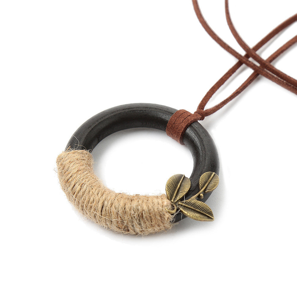 new-vintage-women-necklace-wooden-circle-leaf-pendants-bohemia-long-rope-necklace-ladies-sweater-chain-jewelry BBL