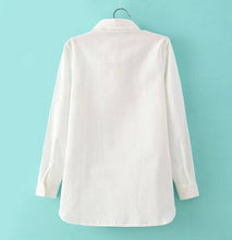 Novelty Women's White Girl Face Line Embroidered Shirt Vintage Long Sleeve Lapel Buttons Slim Hand Collar Loose Blouse