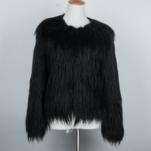 Pink Women's Faux Fur Coat Luxury Furry Coat Shaggy Warm White Lady Fake Fur Jacket Plus Size Fur Coat Women