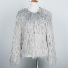 Pink Women's Faux Fur Coat Luxury Furry Coat Shaggy Warm White Lady Fake Fur Jacket Plus Size Fur Coat Women