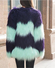 SUPER QUALITY Contrast Color Striped Hairy Shaggy Faux Sheep Goat Fur Women's O Neck Faux Fur Jackets Long Coat Outerwear