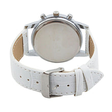 Vestideo Fashion Women Leather Band Analog Dial Quartz Wrist Watch