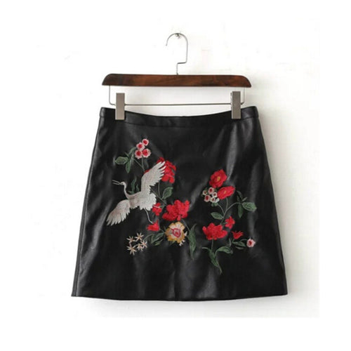 Sexy A-line Floral Embroidery faux Leather Skirt Retro Women Contrast color Flower mini short PU leather Skirts Black