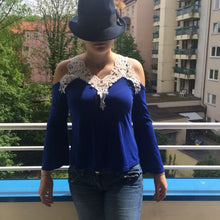 Sexy Off Shoulder Blouse Women Lace Crochet Blouses And Shirts Casual Top Cold Shoulder Tops Flare Sleeve Shirt Plus Size