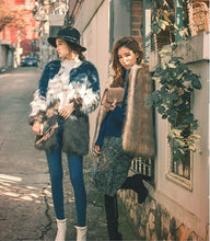 Stylish Contrast Color Long Hairy Shaggy Faux Fur Coat Women O Neck Faux Fur Jackets Mid Long Outerwear