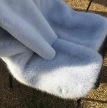 Stylish Long Hairy Spliced Short Hairy Sleeve Shaggy Faux Fox Fur Coat Woman Faux Fur Jackets Long Outerwear Keep Warm