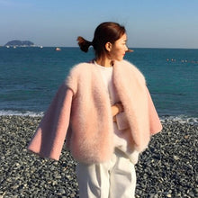 Stylish Long Hairy Spliced Short Hairy Sleeve Shaggy Faux Fox Fur Coat Woman Pink Faux Fur Jackets Short Outerwear