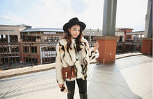 Stylish Wave Striped Long Hairy Shaggy Faux Fox Fur Coat Women O Neck Contrast color Faux Fur Jackets Short Outerwear