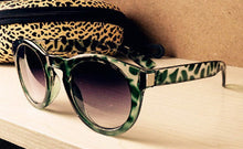 sun-glasses-for-women-men-unisex-round-sunglasses-rivet-plastic-frame-round-eyeglasses-eyewear-glasses BBL
