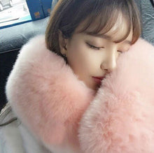 Trendy Hariy Shaggy Faux Fox Fur Warm Long Scarf Collar Women Faux Fur Collar Shawl Cap Scarves 16 Colors