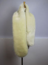 Trendy Hariy Shaggy Faux Fox Fur Warm Long Scarf Collar Women Faux Fur Collar Shawl Cap Scarves 16 Colors