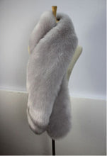 Trendy Hariy Shaggy Faux Fox Fur Warm Long Scarf Collar Women Faux Fur Collar Shawl Cap Scarves 16 Colors