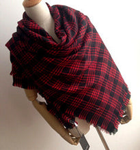 VALENTINE'S DAY GIFT Checked Plaid Wendeschal Blogger Karo Favor Tartan Scarf Wrap Shawl Plaid Cozy Checked Blanket Over Size