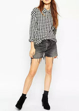 Vintage Contrast Black White Plaid Print Mid Long Shirt Women's Lapel Long sleeve Casual Shirt Blouse Tops