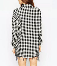 Vintage Contrast Black White Plaid Print Mid Long Shirt Women's Lapel Long sleeve Casual Shirt Blouse Tops