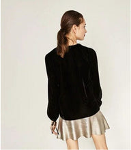 Vintage ZA Spliced Lace Deep V neck Velvet T-Shirt Woman Sexy Velour Pullover Long Sleeve Top Femme Black