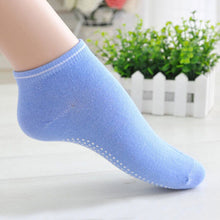 women-non-slip-sock-massage-fitness-warm-dance-exercise-socks-new BBL