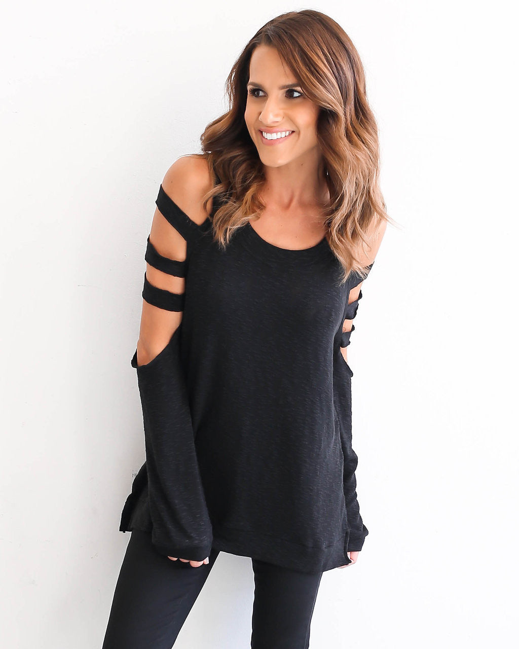 Young Girls' Scoop Neck Hollow Out Long Sleeved Cotton Tops Shirts Plus Size Casual Solild Bottoming Blouse Blusa LX136